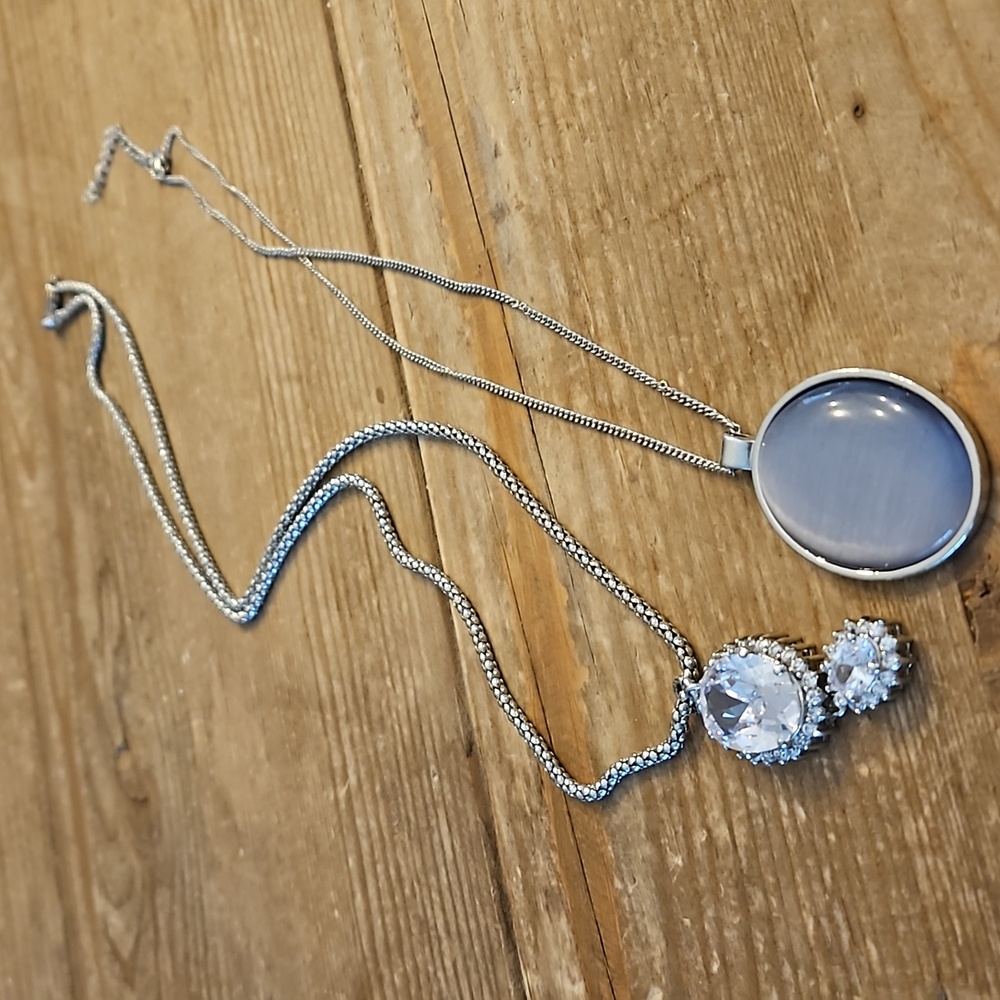 Set of 2 necklaces
